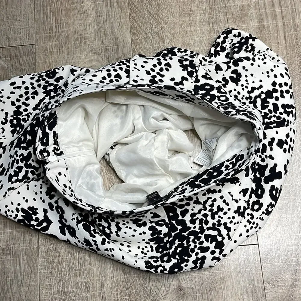 J. CREW Black White Animal Print Side Zip Shorts Women’s Size 2